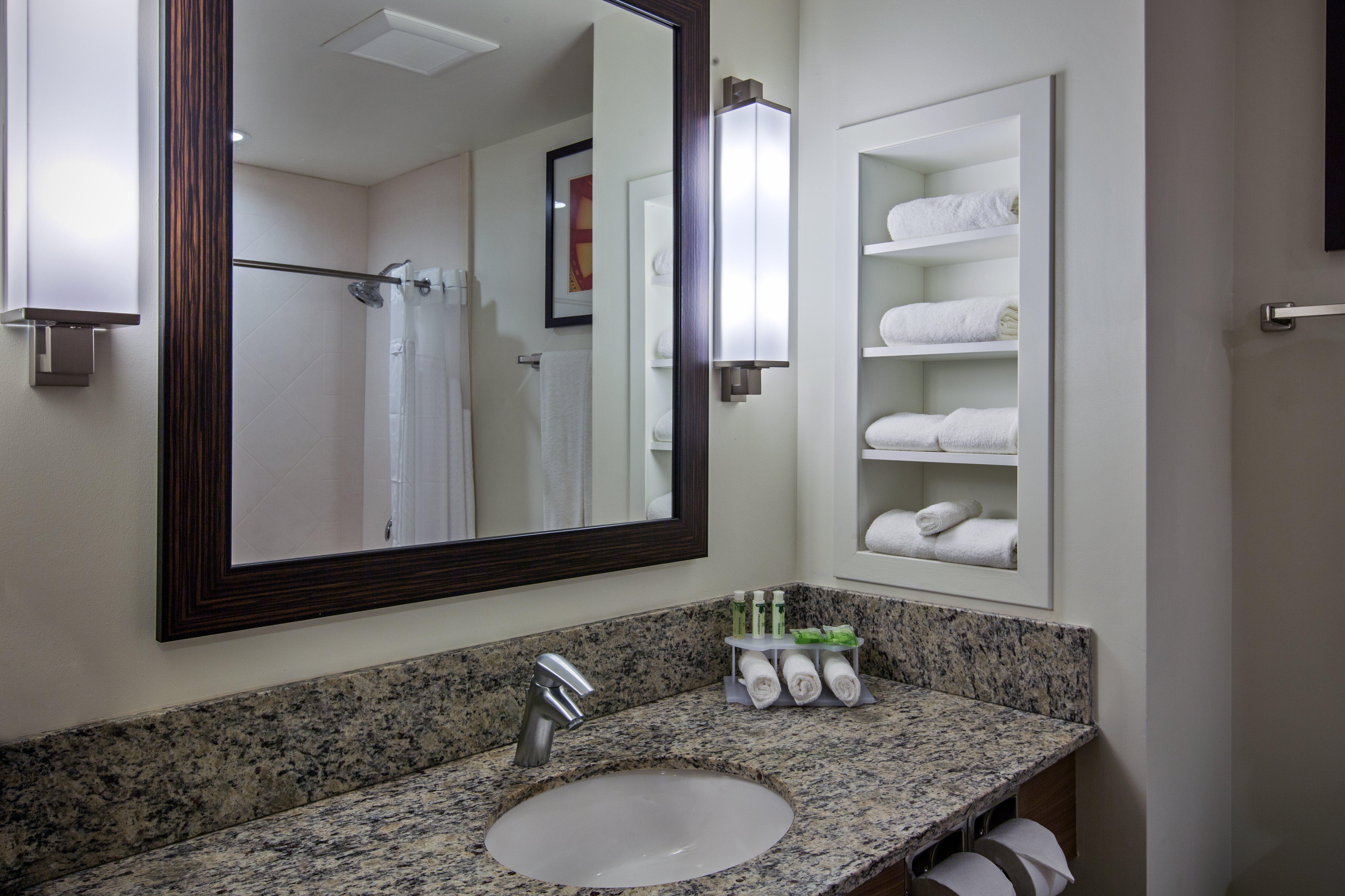 Holiday Inn Express & Suites Kailua-Kona By Ihg Buitenkant foto